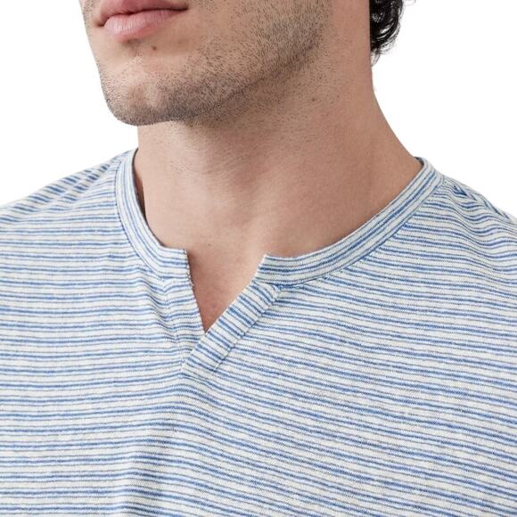 Banana Republic Linen-Blend Notch-Neck Blue Stripe T-Shirt Men's Medium NWT - Picture 6 of 6